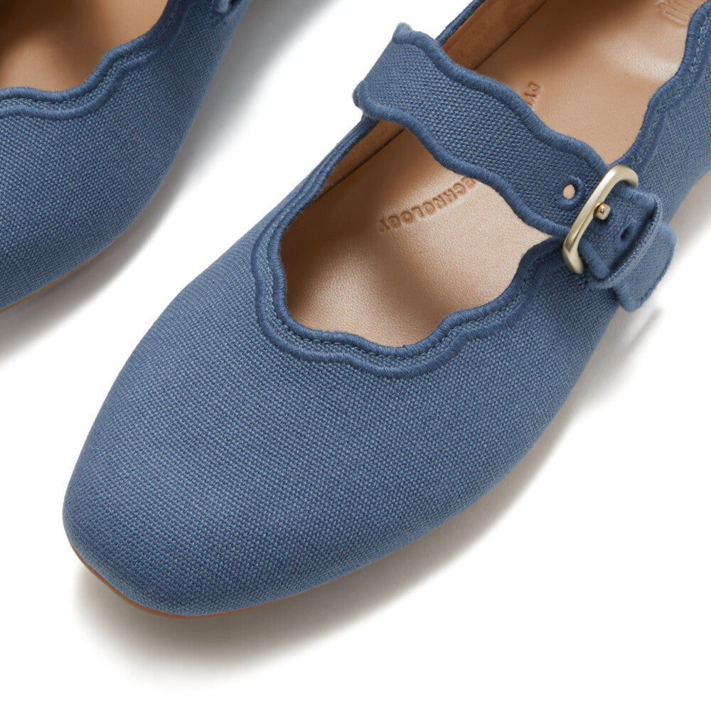 DELICATO WAVE-EDGE CANVAS MARY JANES