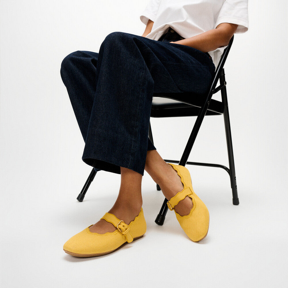 DELICATO WAVE-EDGE CANVAS MARY JANES