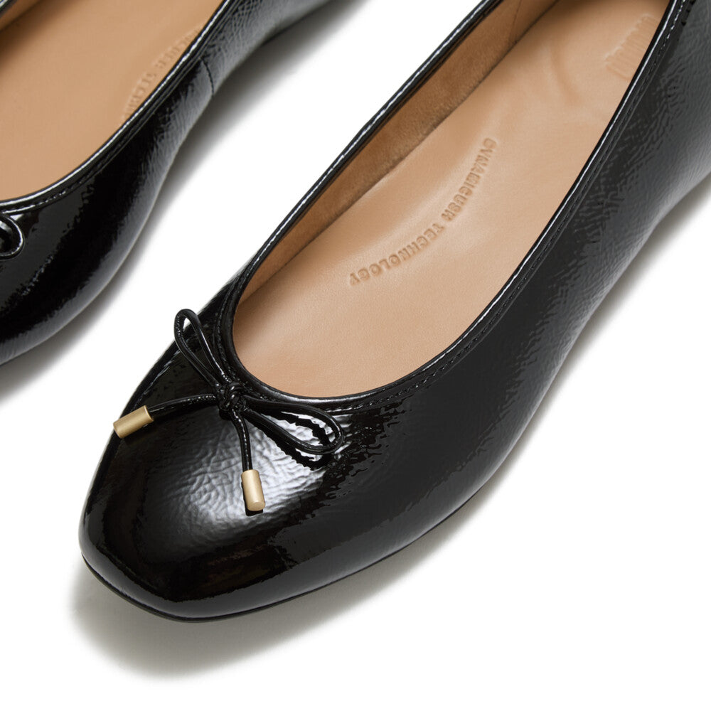 DELICATO BOW TEXTURED PATENT-LEATHER BALLET FLATS