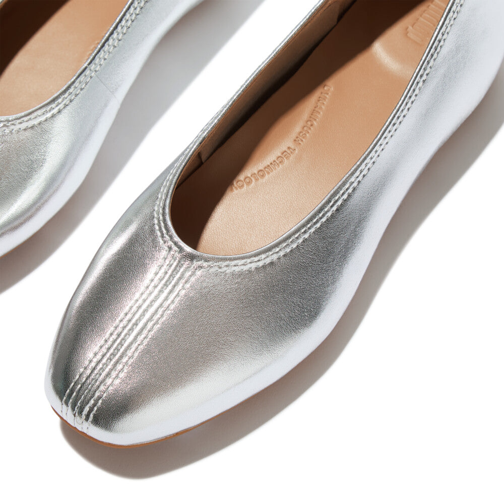 DELICATO HIGH-CUT SOFT-LEATHER BALLET FLATS