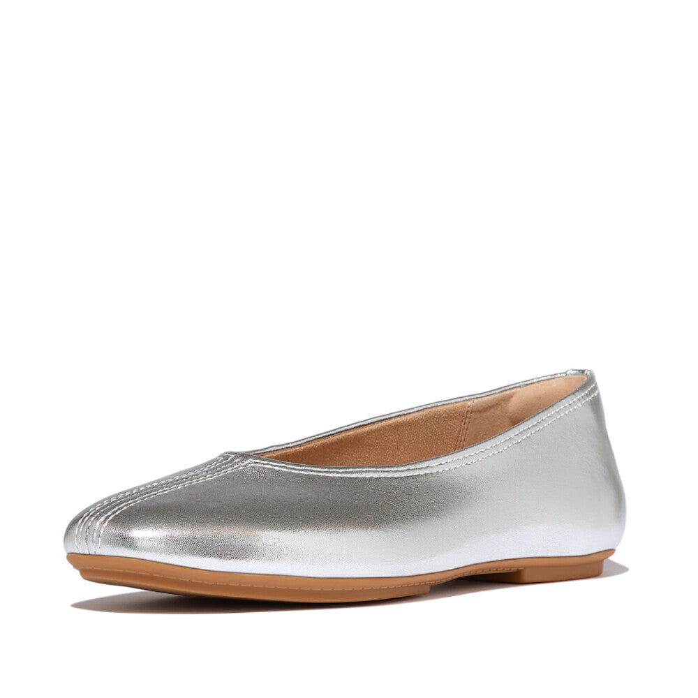 DELICATO HIGH-CUT SOFT-LEATHER BALLET FLATS