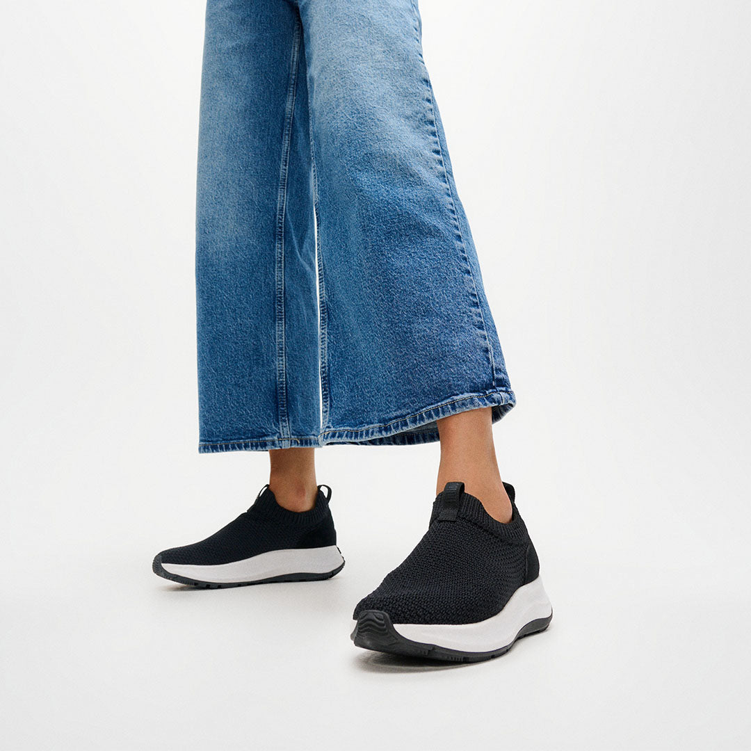 F-MODE FLOW TEXTURED-KNIT SLIP-ON SNEAKERS