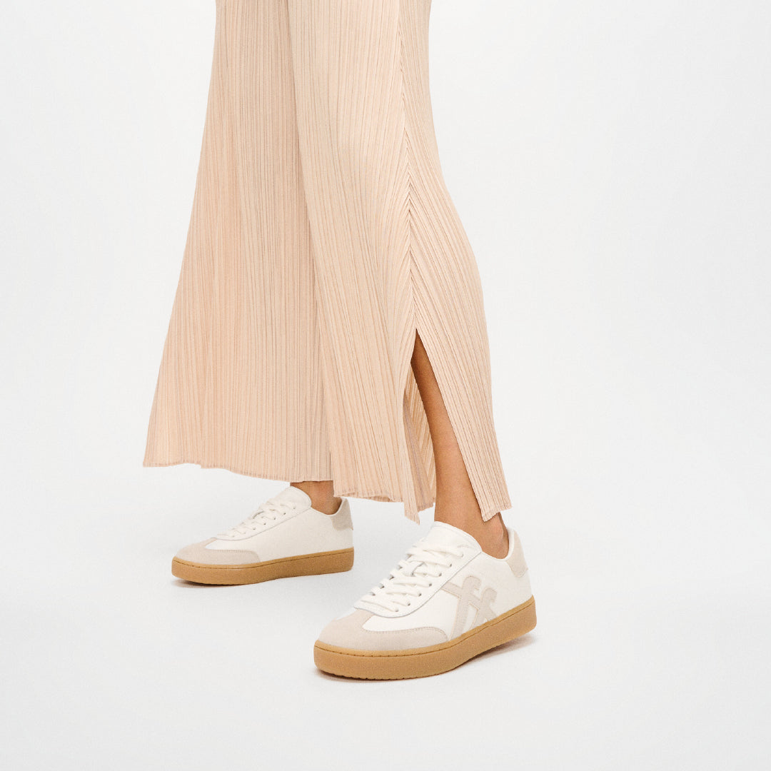 THE DASH T-TOE LEATHER/SUEDE SNEAKERS