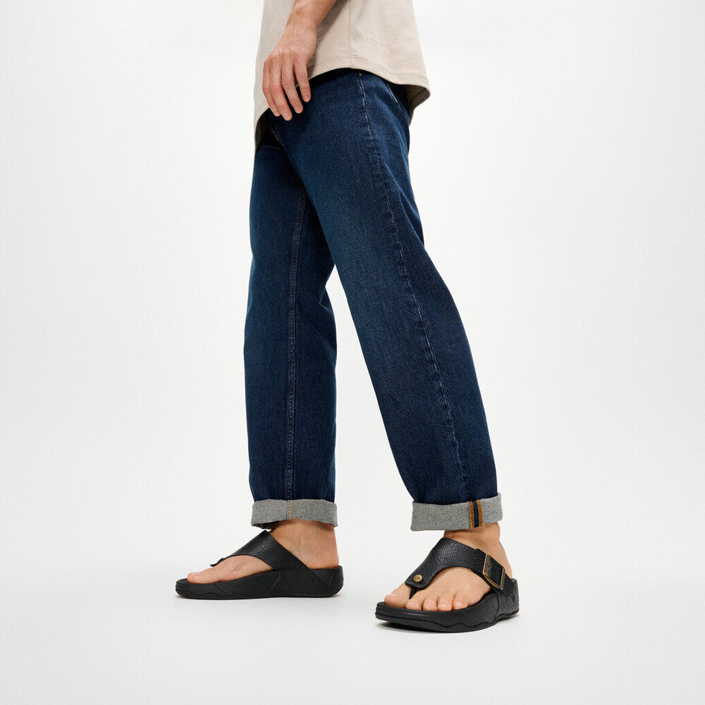 TRAKK II MENS BUCKLE EMBOSS-LEATHER T/POST SANDALS