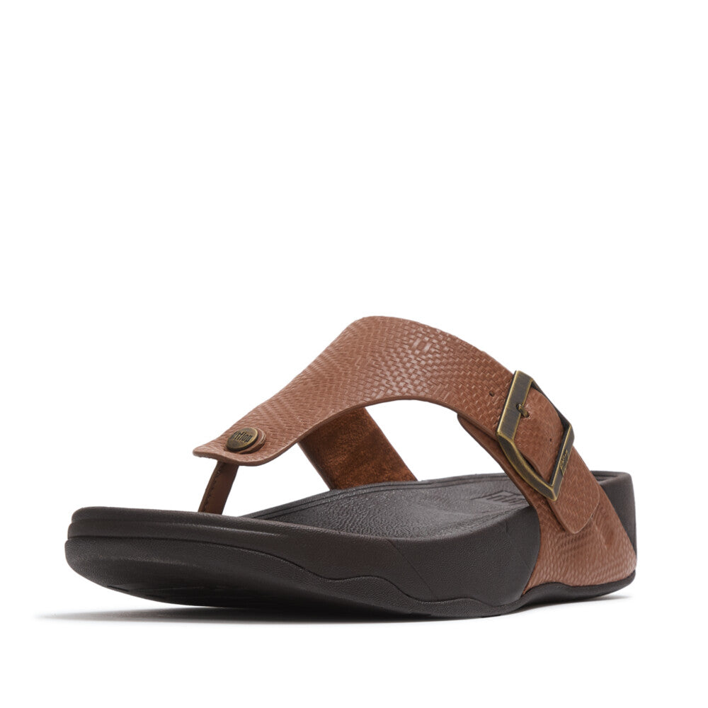 TRAKK II MENS BUCKLE EMBOSS-LEATHER T/POST SANDALS