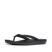 iQUSHION MENS TEXTURED-STRAP FLIP-FLOPS