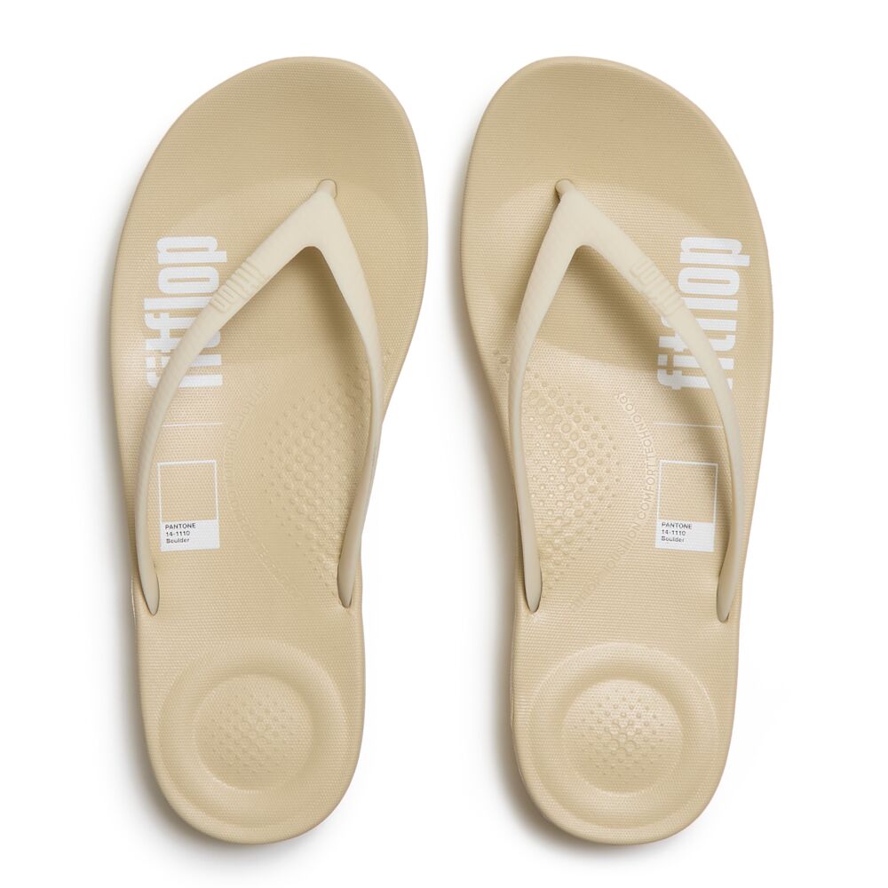 IQUSHION x PANTONE FLIP FLOP - SOLID