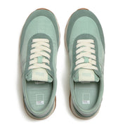 RETRO-Q x PANTONE SNEAKER