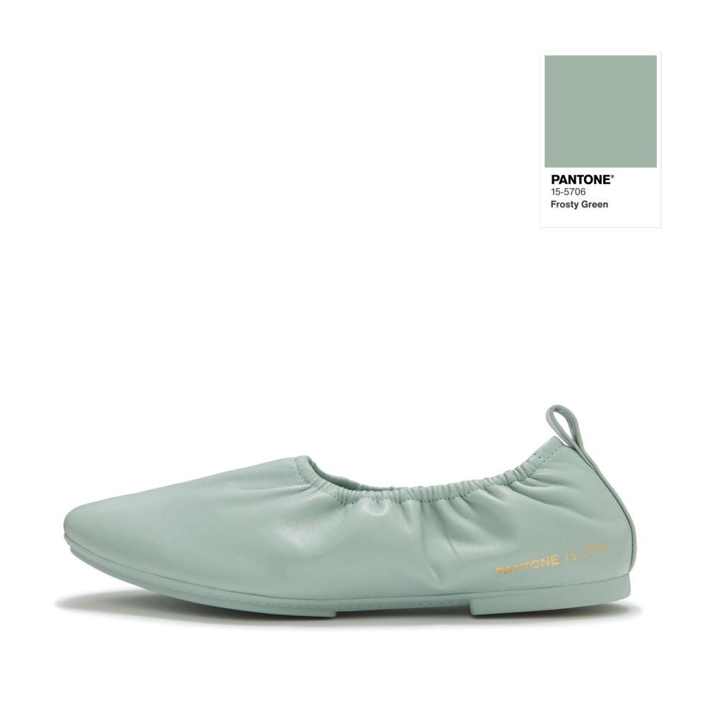 DELICATO x PANTONE SOFT LEATHER BALLERINAS