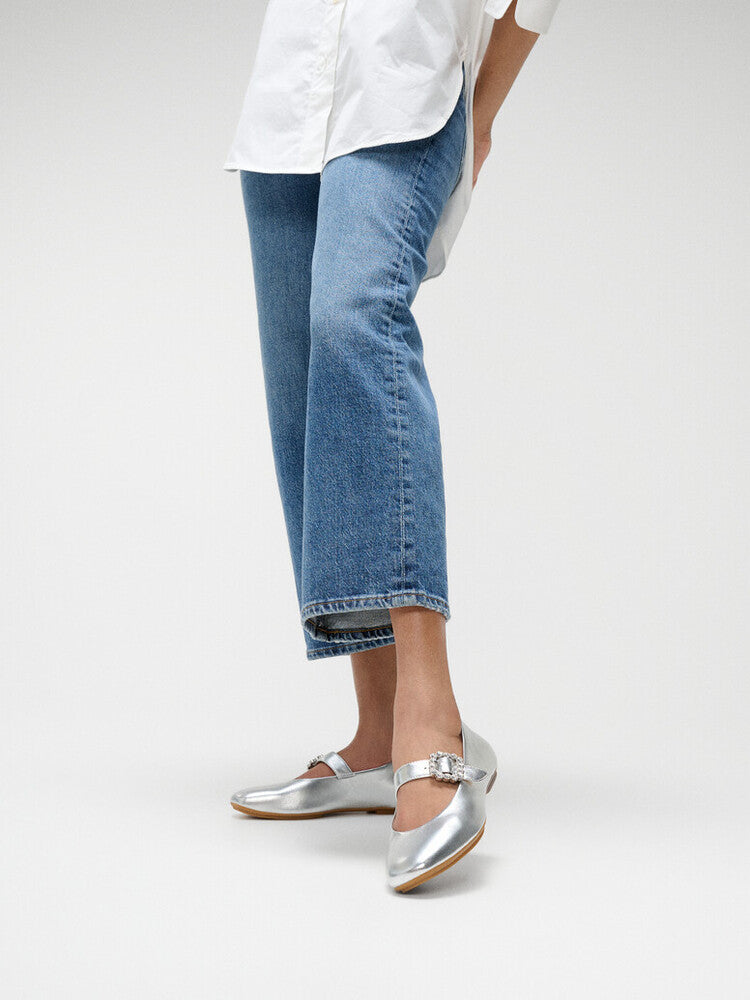 DELICATO CRYSTAL-BUCKLE LEATHER MARY JANES-SILVER