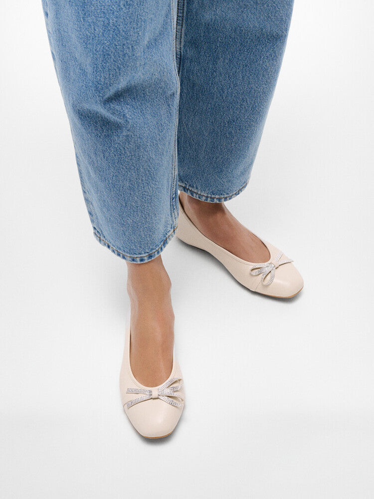 DELICATO GLITZ-BOW LEATHER BALLERINAS - PARIS BEIGE (E3E-A99)