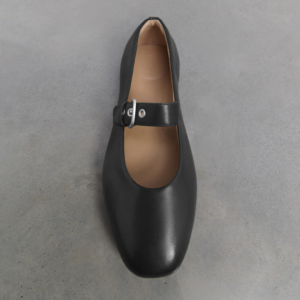 DELICATOSOFT LEATHER MARY JANES - BLACK (E3D-090)