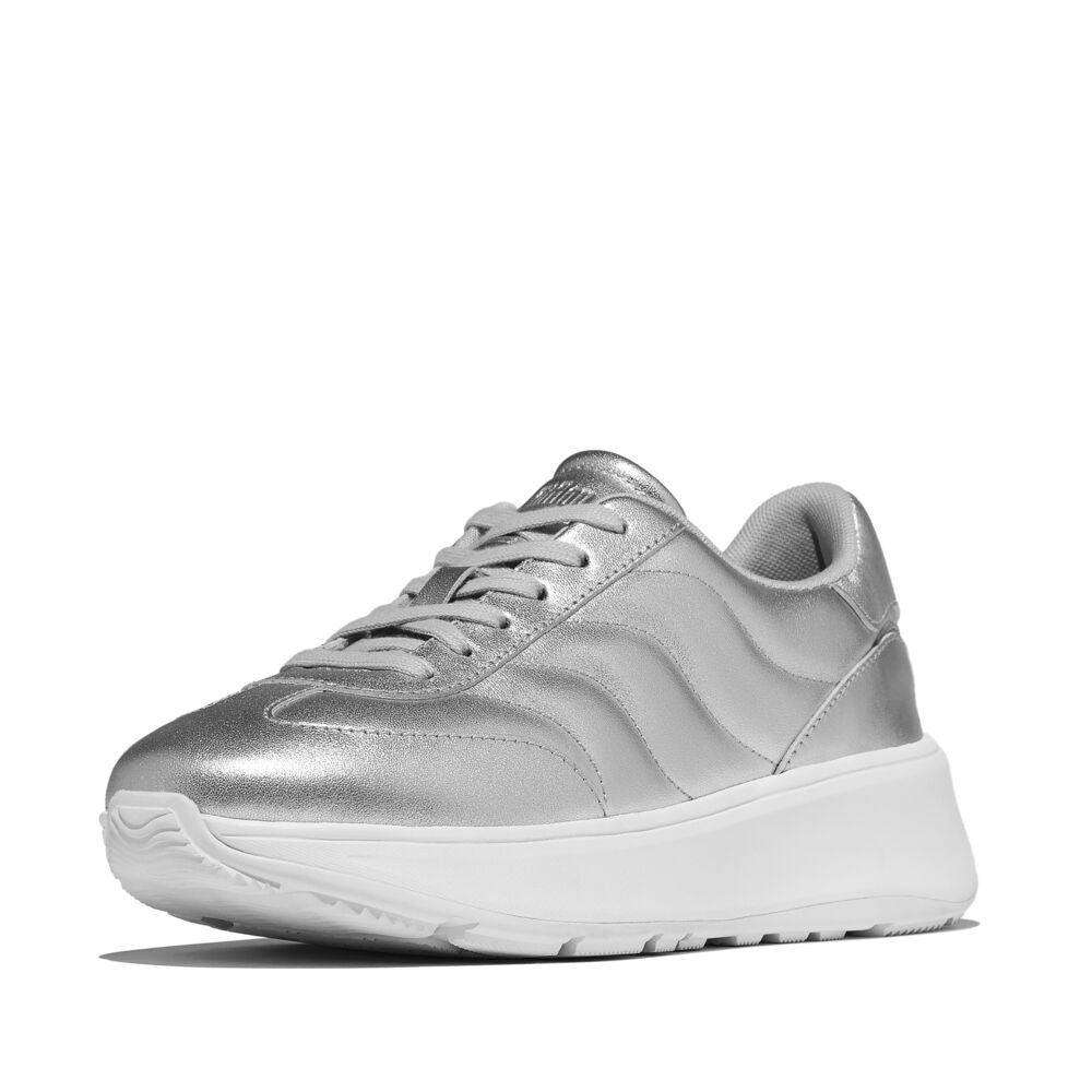 F-MODE T-TOE WAVE METALLIC-LEATHER SNEAKERS