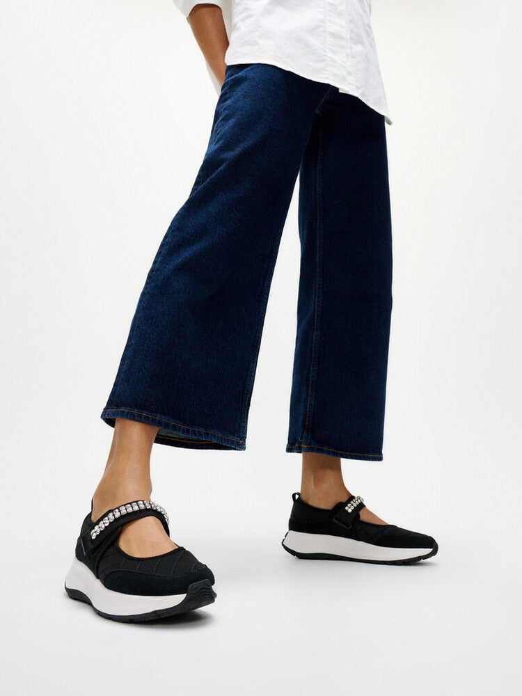 F-MODE FLOW CRYSTAL-STRAP QUILTED MARY JANES