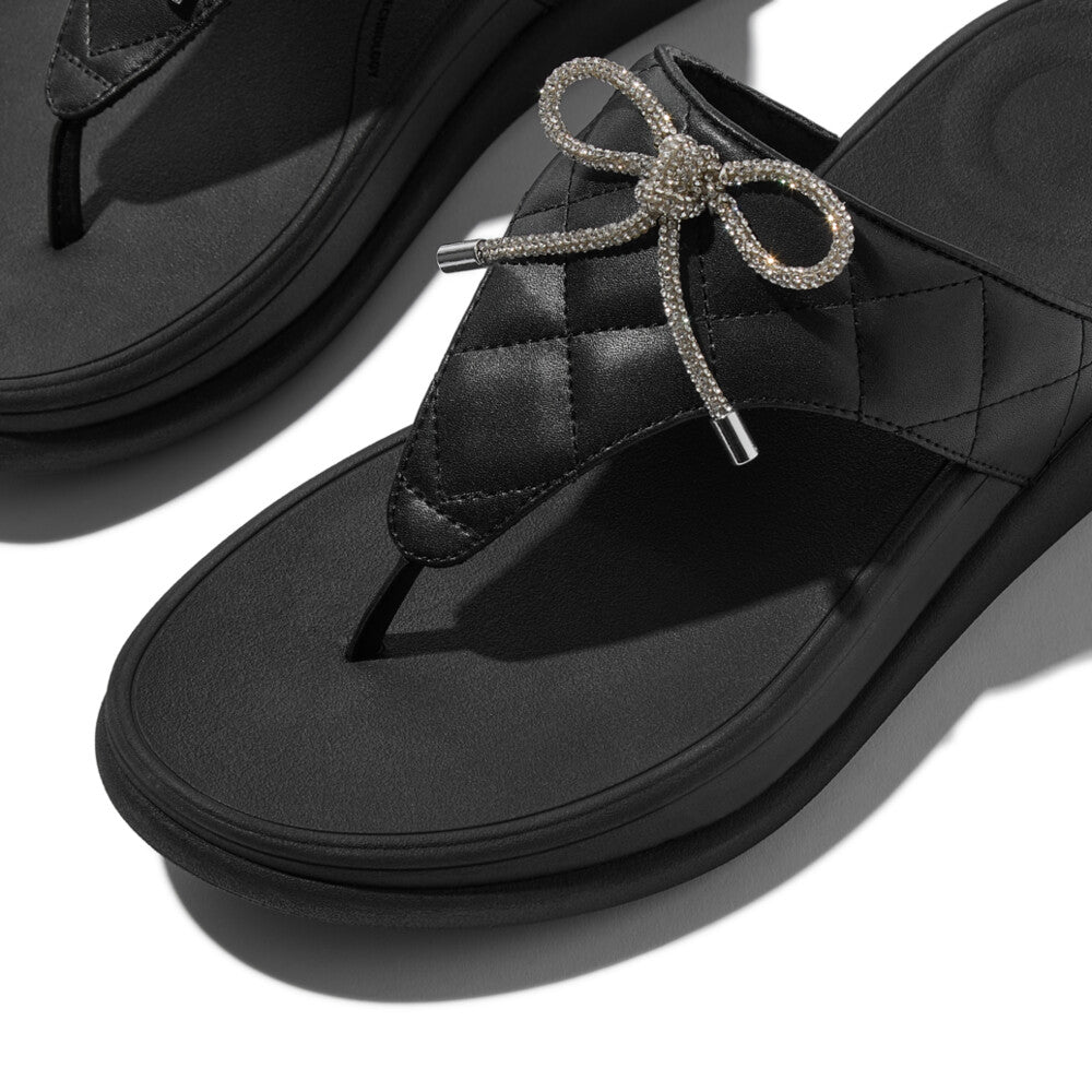 F-MODE GO CRYSTAL-BOW QUILTED TOE-POST SANDALS - ALL BLACK (E1N-090)