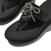F-MODE GO CRYSTAL-BOW QUILTED TOE-POST SANDALS - ALL BLACK (E1N-090)