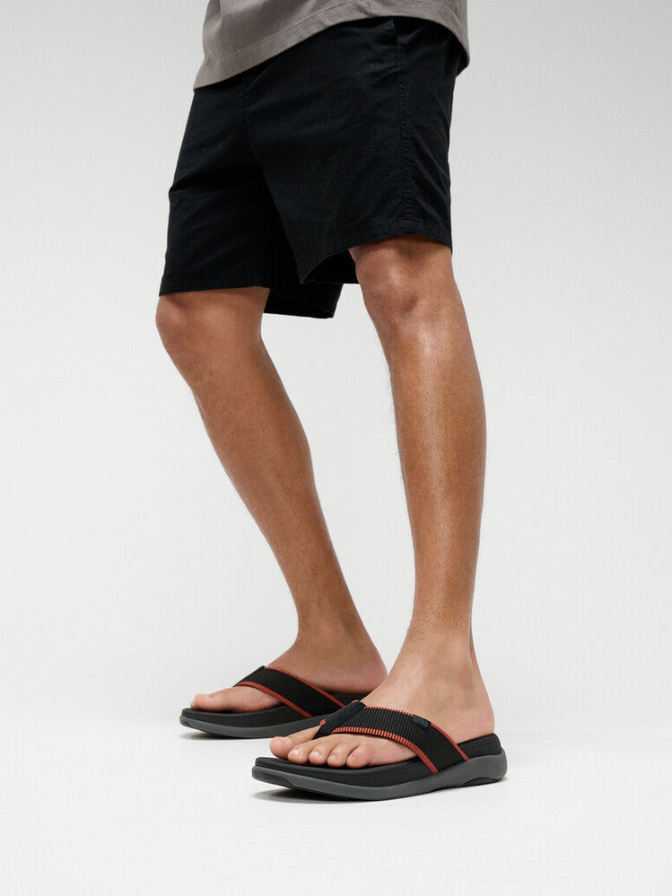 F-MODE GO MENS WATER-RESISTANT WEBBING TOE-POST SANDALS - BLACK/TERRACOTTA (E7K-D31)