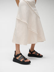 F-MODE V-WEAVE/LEATHER FISHERMAN SANDALS -BLACK MIX (E4V-231)