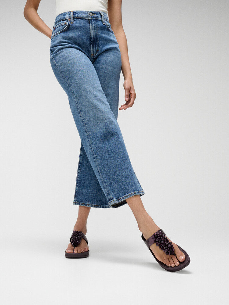 FINO BAUBLE-BEAD TOE-POST SANDALS - METALLIC PLUMBERRY