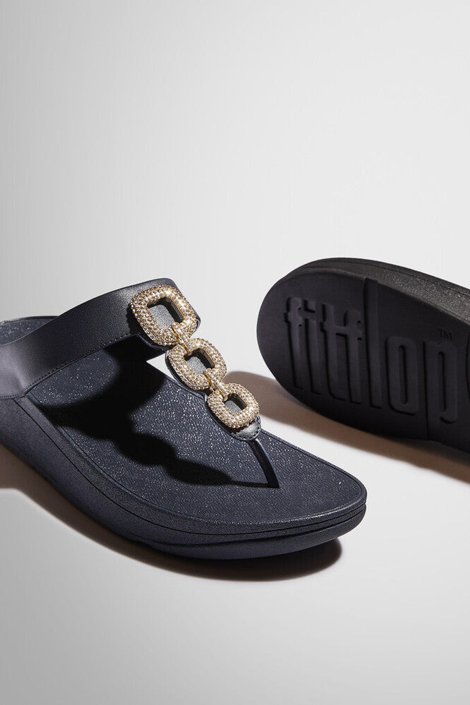 FINO-CRYSTAL-CHAIN-LEATHER-TOE-POST-SANDALS_HX2-001_HX2-399_GROUP-STYLISED_1.jpg