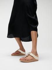 HALO BEAD-CIRCLE METALLIC TOE-POST SANDALS -PARIS BEIGE (HJ1-A99)