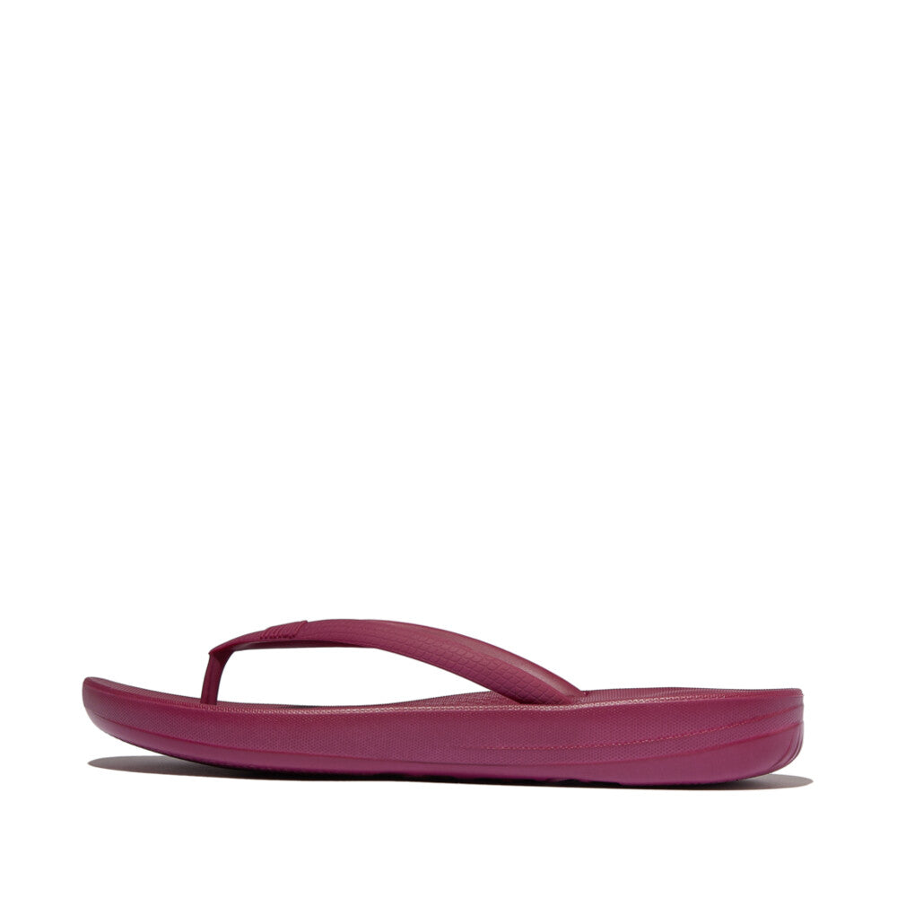 IQUSHION-ERGONOMIC-FLIP-FLOPS-RUBY_E54-288.jpg