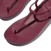 iQUSHION SPLASH T-BAR SANDALS - RUBY (JD8-288)