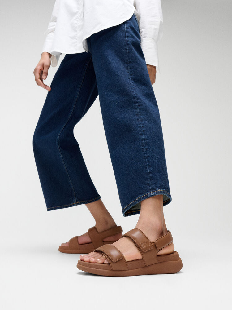 F-MODE GO ADJUSTABLE FLATFORM BACK-STRAP SANDALS