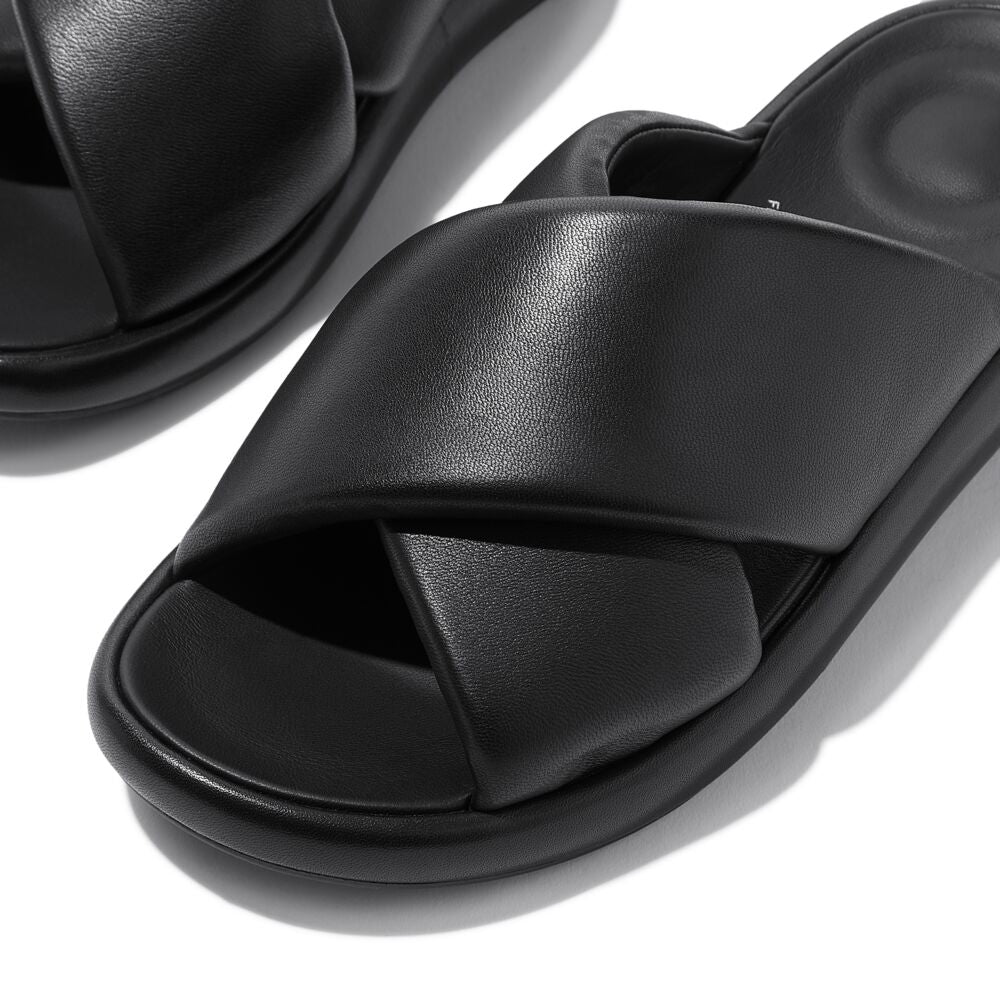 IQUSHION D-LUXE PADDED LEATHER CROSS SLIDES