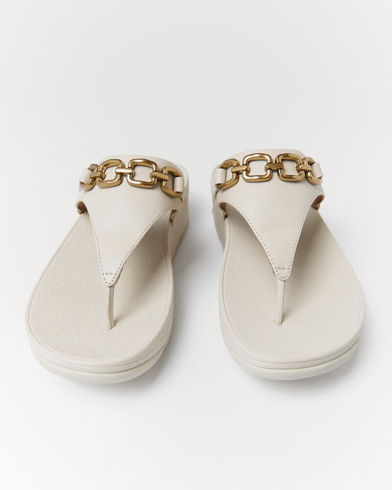 LULU SQUARE-CHAIN LEATHER TOE-POST SANDALS - PARIS BEIGE (E1I-A99)