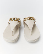 LULU SQUARE-CHAIN LEATHER TOE-POST SANDALS - PARIS BEIGE (E1I-A99)