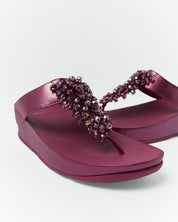 RUMBA METALLIC BEADED TOE-POST SANDALS - METALLIC RUBY (E4W-D01)