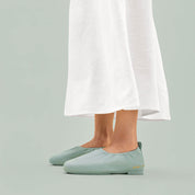 DELICATO x PANTONE SOFT LEATHER BALLERINAS