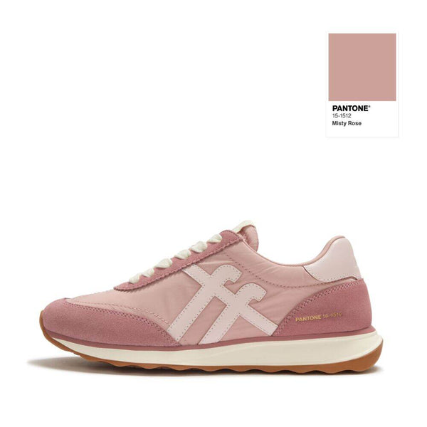 RETRO-Q x PANTONE SNEAKER