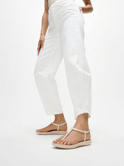 IQUSHION SPLASH GLITTER T-BAR SANDALS