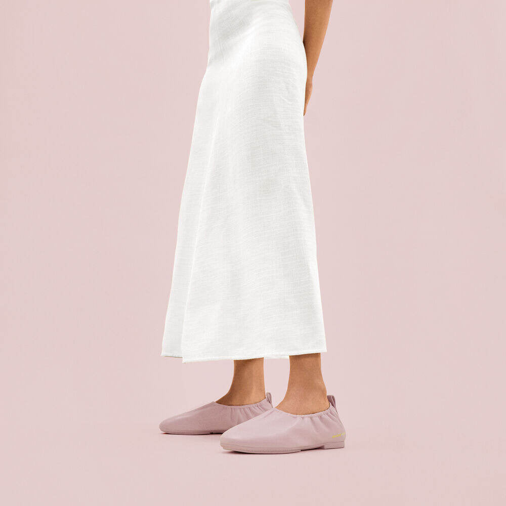 DELICATO x PANTONE SOFT LEATHER BALLERINAS