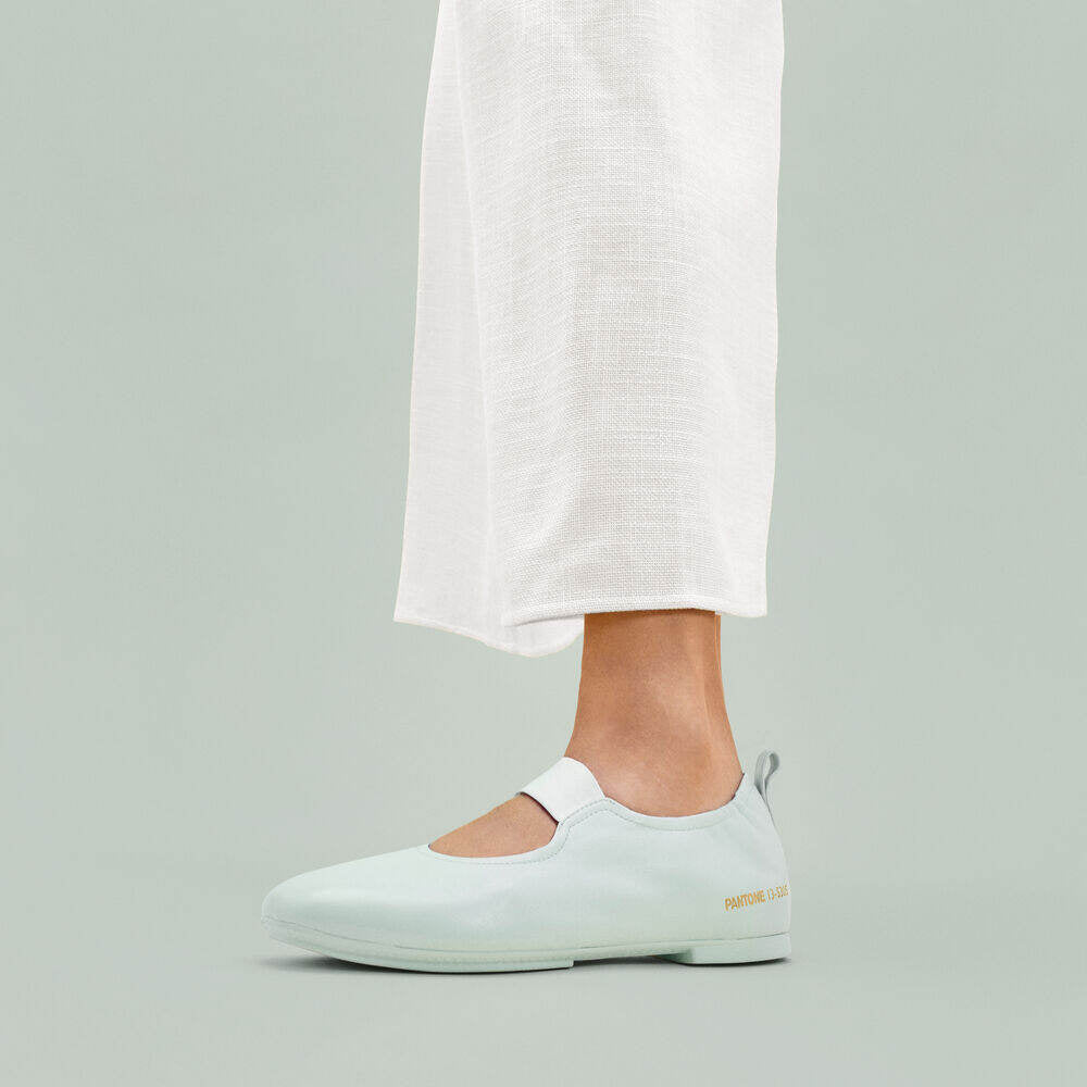 DELICATO x PANTONE SOFT LEATHER MAARY JANE