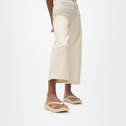 RELIEFF METALLIC RECOVERY TOE-POST SANDALS