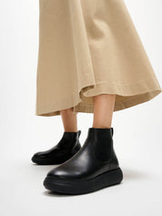 iQ-COMFF LEATHER ZIP ANKLE BOOTS