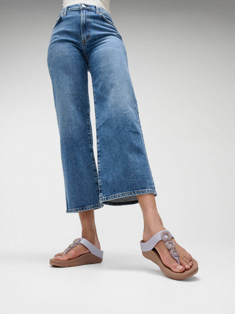FINO CRYSTAL-CHAIN LEATHER TOE-POST SANDALS