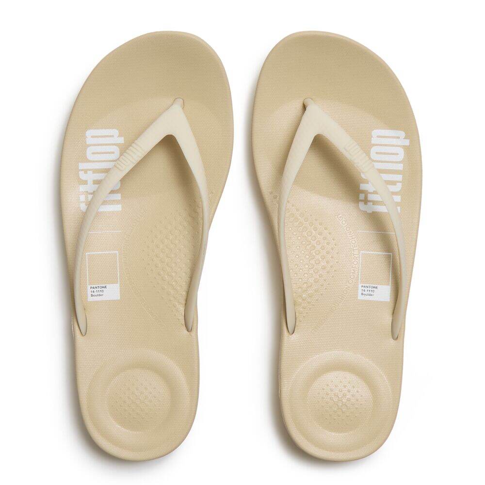 IQUSHION x PANTONE FLIP FLOP - SOLID