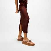 F-MODE ULTRA-JEWEL LEATHER TOE-POST SANDALS